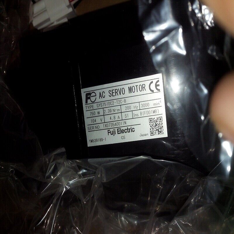 new Fuji GYS401DC2-T2C-B 1PC GYS401DC2T2CB Servo Motor ping - FUJI