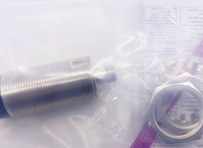 OMRON E2A-M30LN30-M1-B1 PROXIMITY SENSOR - OMRON