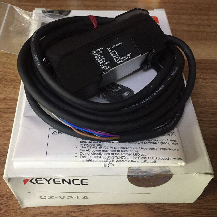 new 1PC Keyence CZ-V21A Fiber Optic Sensor Amplifier ping CZV21A - KEYENCE