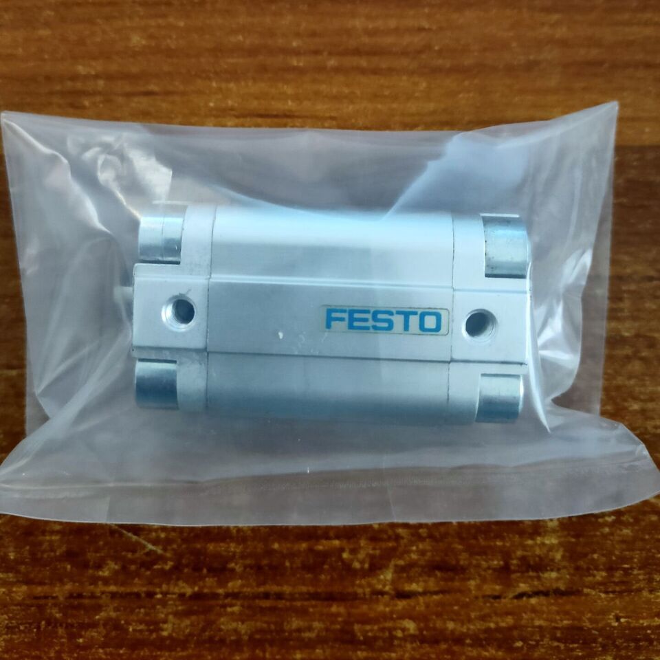 new 1PC Festo ADVU-32-5-P-A 156530 Compact Cylinder ping - FESTO