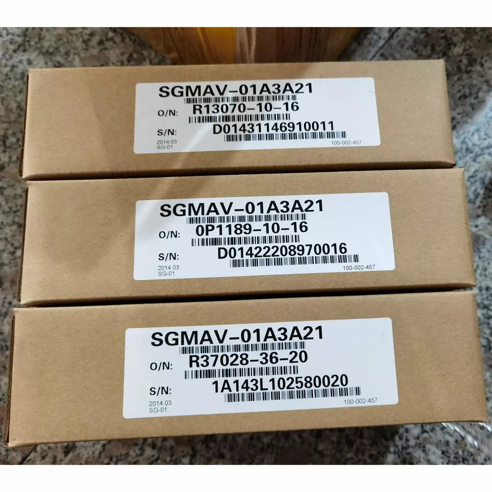 YASKAWA SGMAV-01A3A21 Servo Motor, New - YASKAWA