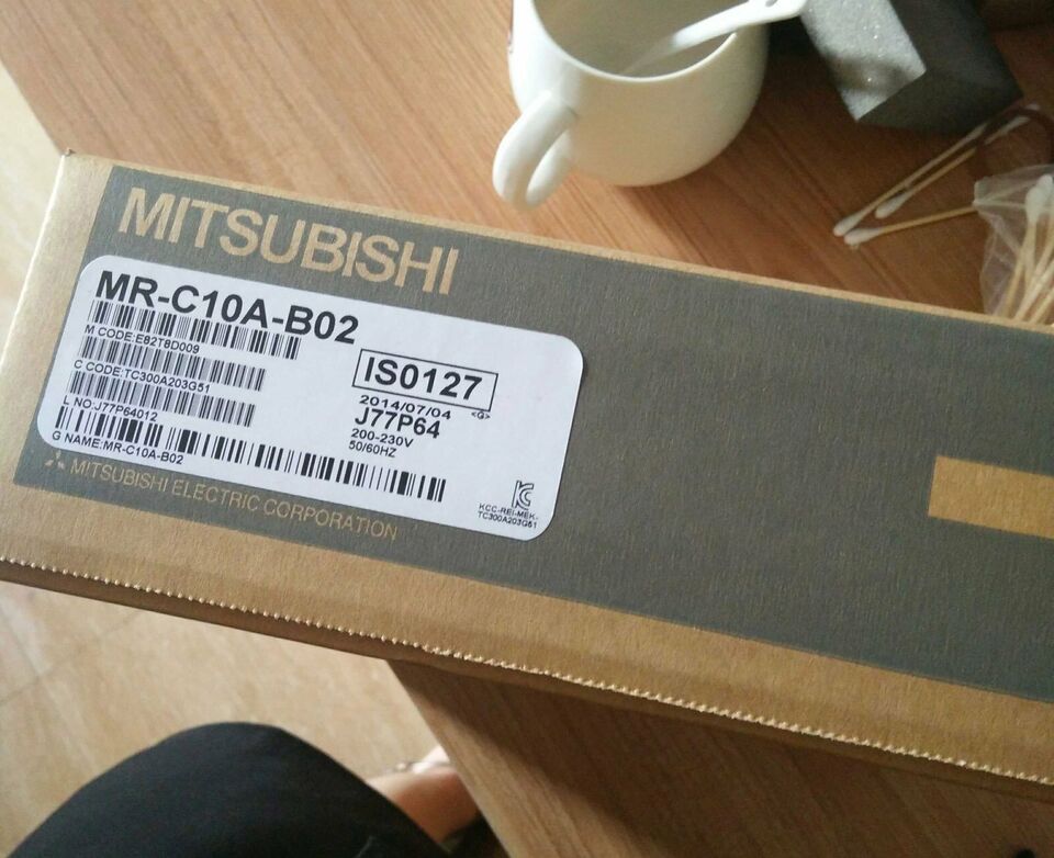 new 1PC Mitsubishi MR-C10A-B02 Servo Drive MRC10AB02 ping - MITSUBISHI