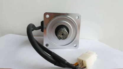 New Panasonic MHMF082L1U2M Servo Motor - 1 Piece - PANASONIC