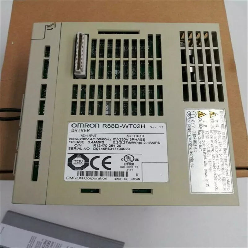 new Omron R88D-WT02H Servo Driver One pulse operation - OMRON