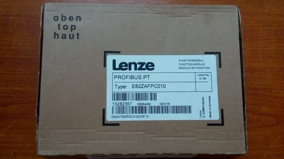 new 1PC  Lenze E82ZAFPC010 Function Module In Box ping