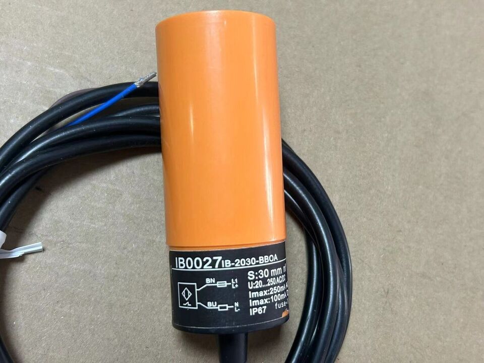 1PC IFM IB0027 Proximity Switch Sensor - IFM