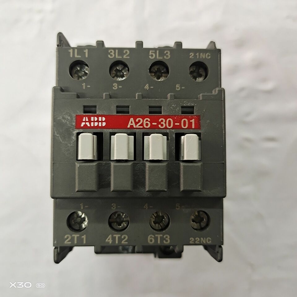 new Qty:1pc A26-30-01 220VAC In Box Contactor - OMRON