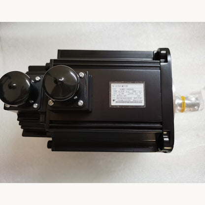 new 1PC Yaskawa SGMG-13A2AAS Servo Motor In Box ping - YASKAWA