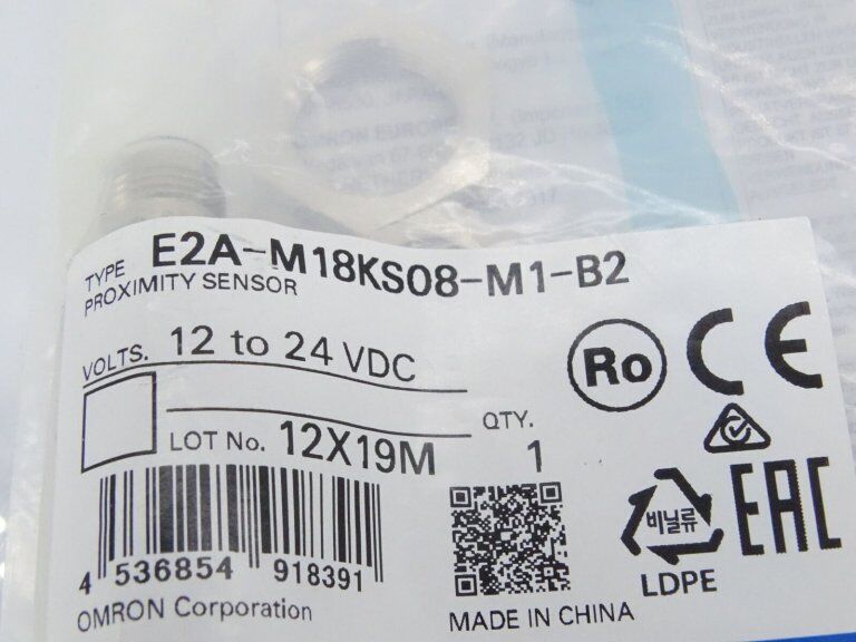 new Omron E2A-M18KS08-M1-B2 Proximity Sensor One E2AM18KS08M1B2 - OMRON