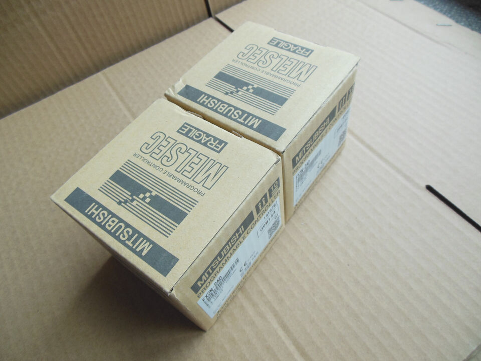 new Mitsubishi PLC programmable controller FX2N-2AD FX2N2AD In Box - MITSUBISHI