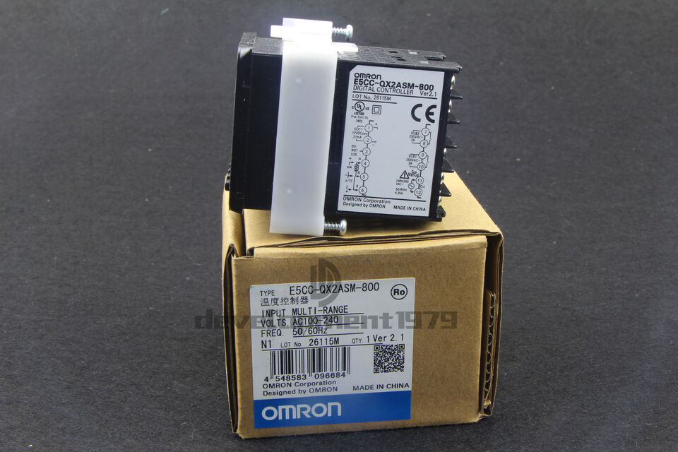 Omron Temperature Controller E5CC-QX2ASM-800 - OMRON