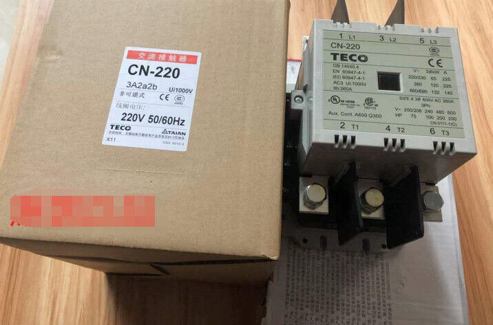 new 1PCS  TECO CN-220 CN220 Contactor 3A2a2b 220V IN BOX TECO