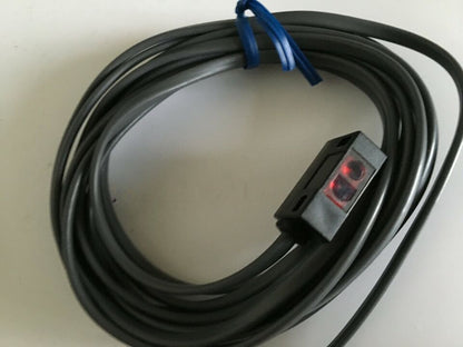new 1PC Omron E3C-VS3R Photoelectric Sensor E3CVS3R In Box - OMRON