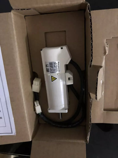 New Panasonic MSMA012C1N Servo Motor - PANASONIC