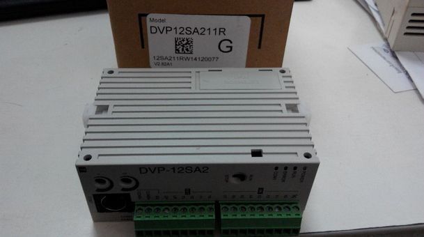 Delta DVP12SA211R PLC Module One - DELTA