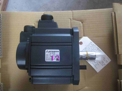 new 1PC Mitsubishi HC-SF102BK AC Servo Motor HCSF102B In Box ping
