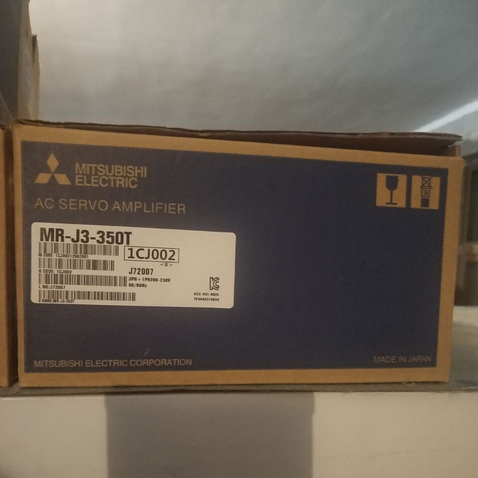 new 1PC  Mitsubishi MR-J3-350T Servo Drive MRJ3350T ping