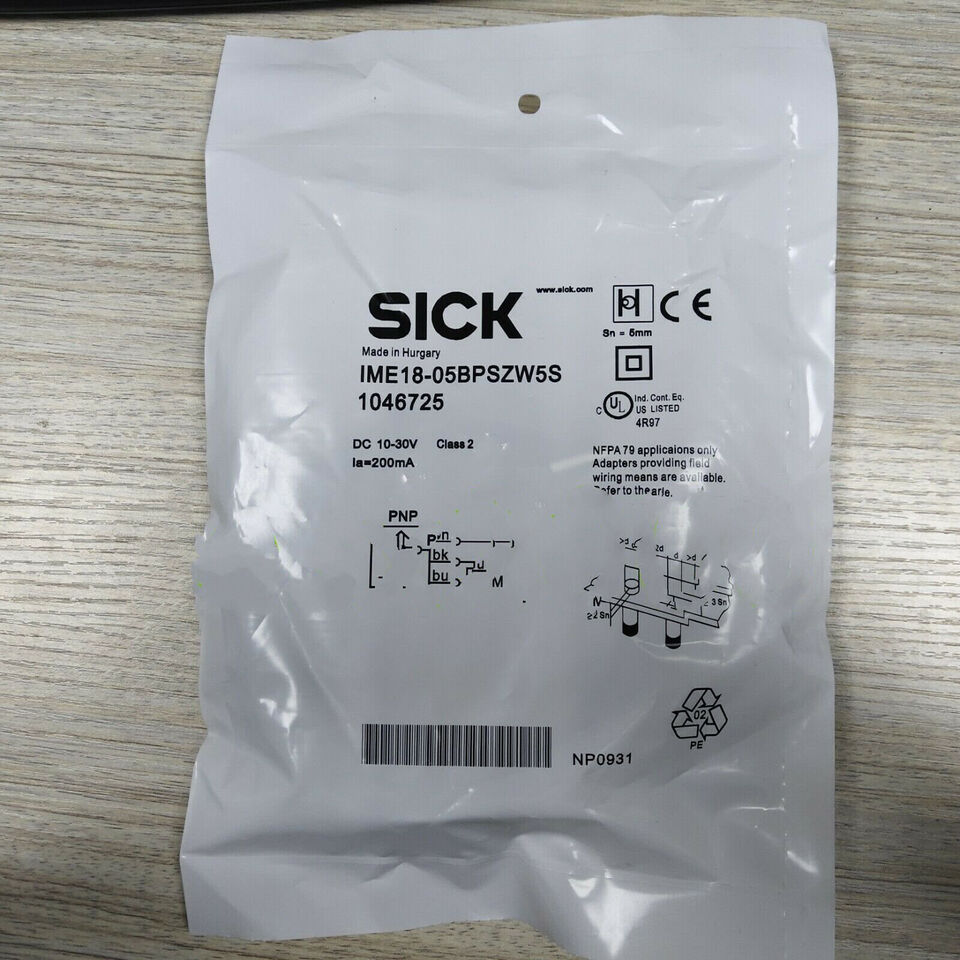 SICK Proximity Switch IME1805BPSZW5S - SICK
