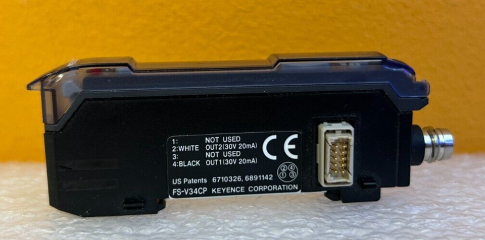 new Keyence FS-V34CP Fiber Optic Amplifier Sensor 1PC FSV34CP - KEYENCE