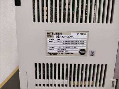 new 1PC Mitsubishi MR-J2-200A Servo Drive ping MRJ2200A