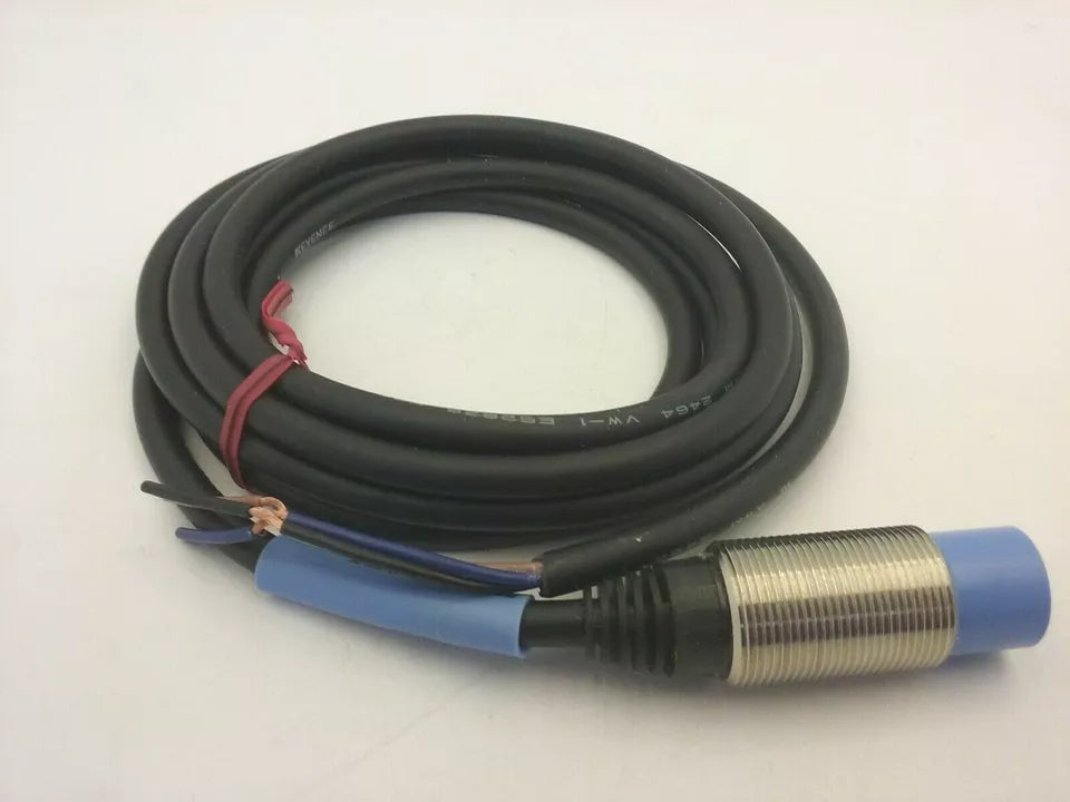 new 1PC Keyence ED-118U Proximity Switch Sensor ED118U In Box - KEYENCE