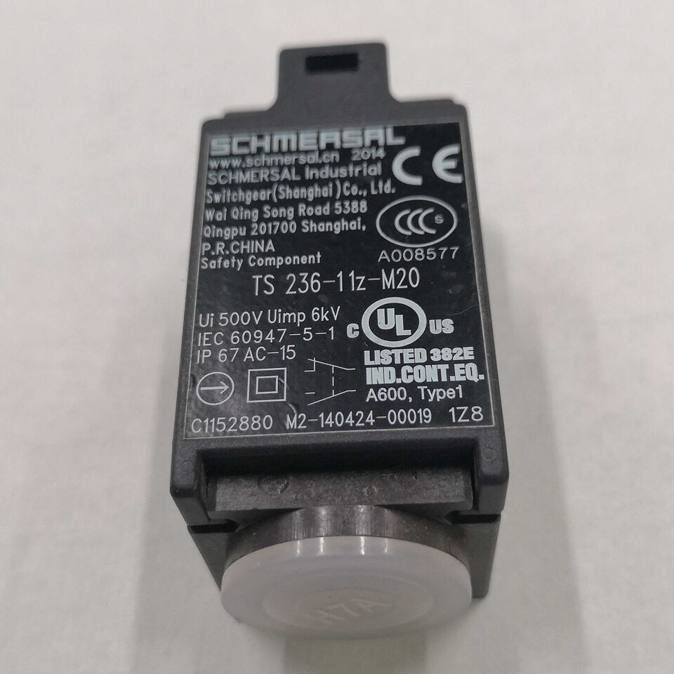 new 1PC Schmersal TS236-11Z-M20 Limit Switch TS23611ZM20 - SCHMERSAL