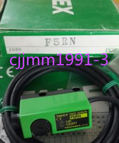 New TAKEX Fiber Amplifier Pphotoelectric Sensor F5RN - TAKEX
