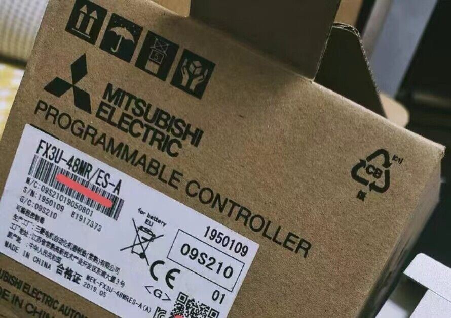 new 1PC Mitsubishi PLC FX3U-48MR/ES-A FX3U48MRESA In Box - MITSUBISHI