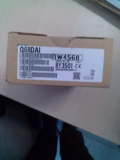 Mitsubishi Q68DAI PLC Module 1PC - MITSUBISHI