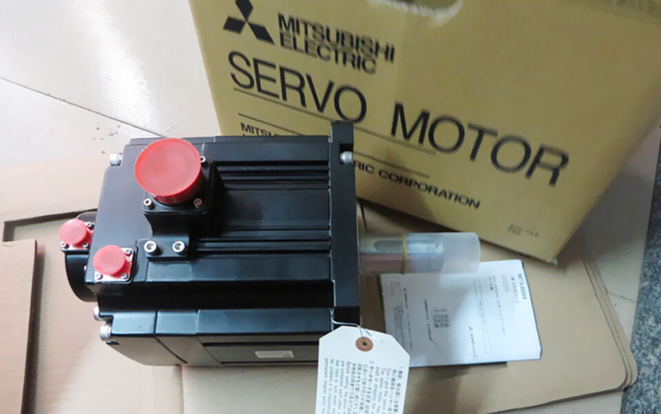 Mitsubishi HF-SP352 Servo Motor In Box - MITSUBISHI