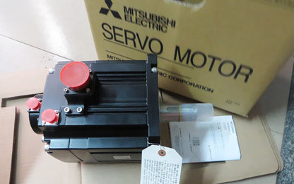 Mitsubishi HF-SP352 Servo Motor In Box - MITSUBISHI