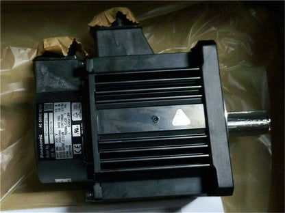 Panasonic MDA082P1G 750W AC Servo Motor - PANASONIC