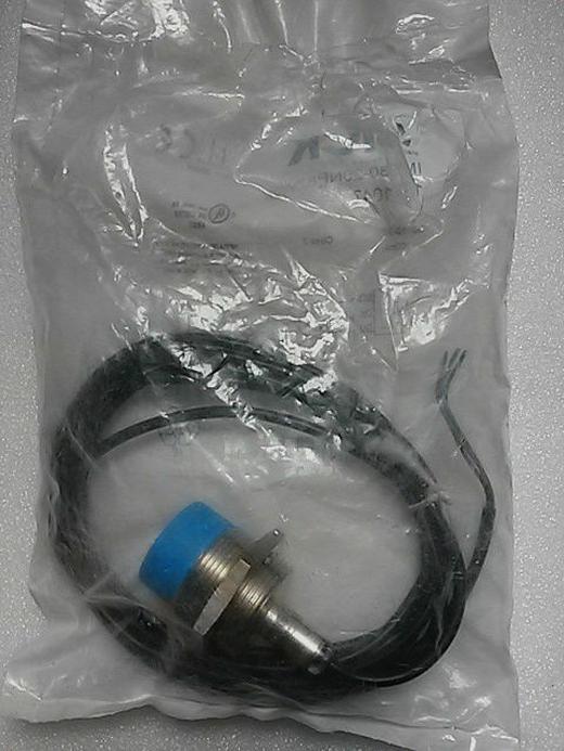new SICK IME30-20NPSZW2K Proximity Sensor One - SICK