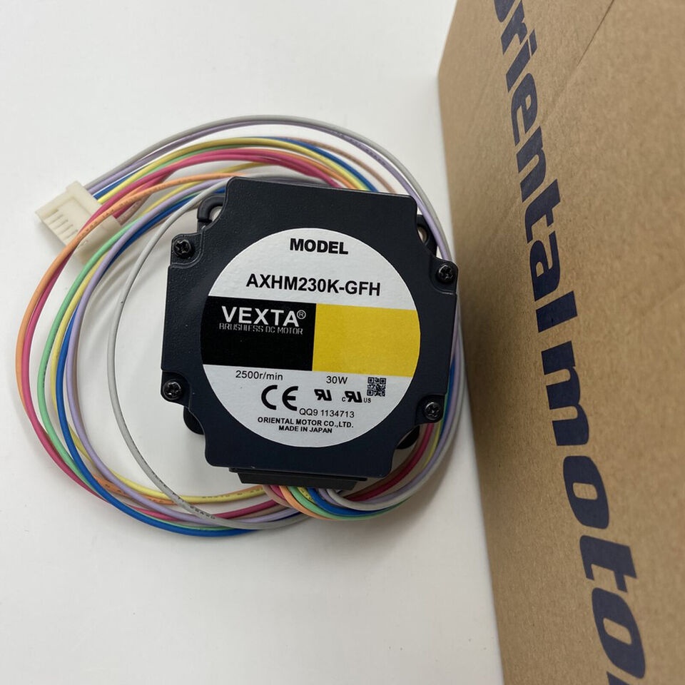 new 1PC VEXTA AXHM230K-GFH Motor  In Box ping AXHM230KGFH