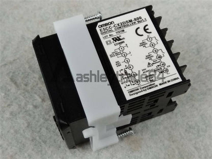 OMRON Temperature Controller E5CC-CX2DSM-800 - OMRON