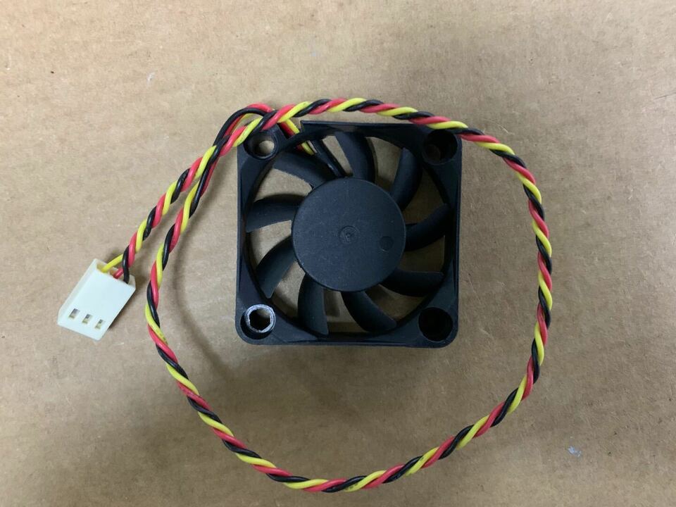 new 1PC 3-Pin Large air volume cooling fan F-4010M12BII 0.16A 12V 40mm 4CM - DEFAULT VENDOR