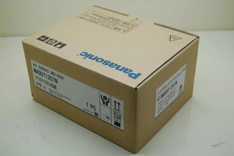 Panasonic MADDT1207N AC Servo Drive - PANASONIC