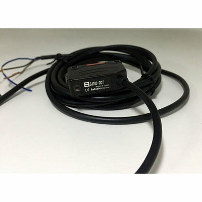 new 1PC Autonics BJ300-DDT Photoelectric Switch BJ300DDT - AUTONICS