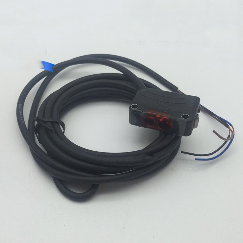 new 1PC  Autonics BJN100-NDT Photoelectric Sensor BJN100NDT