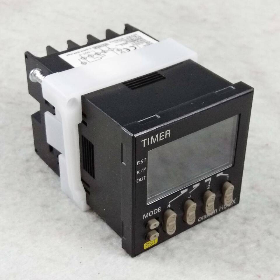 Omron H5CX-AD Relay 1PC - OMRON