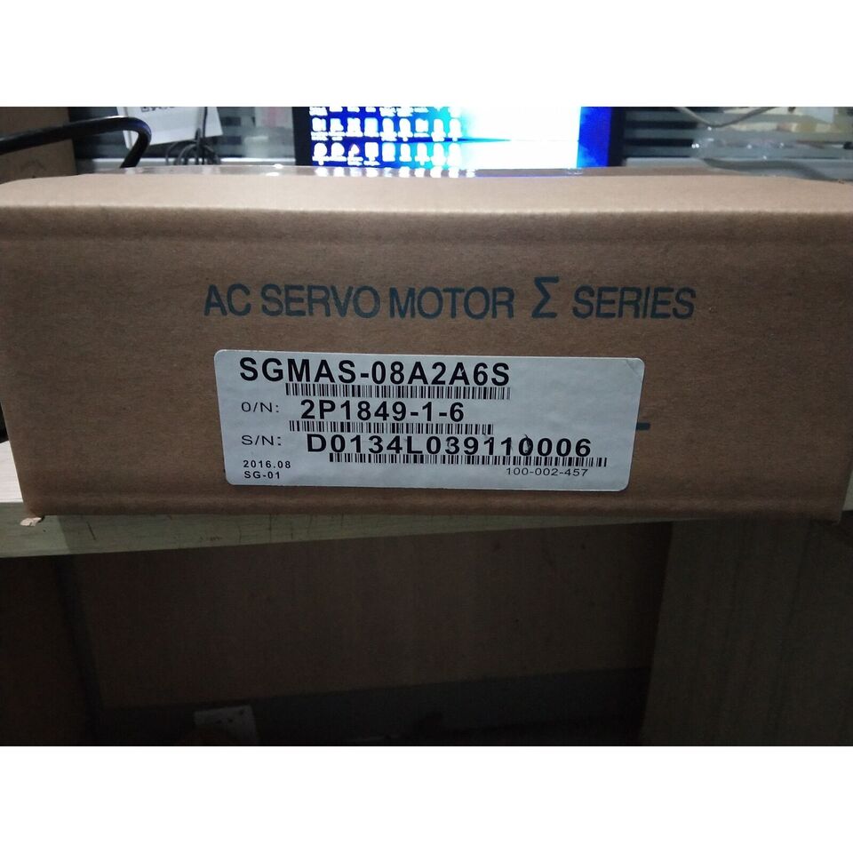 Yaskawa SGMAS-08A2A6S Servo Motor 1PC - YASKAWA