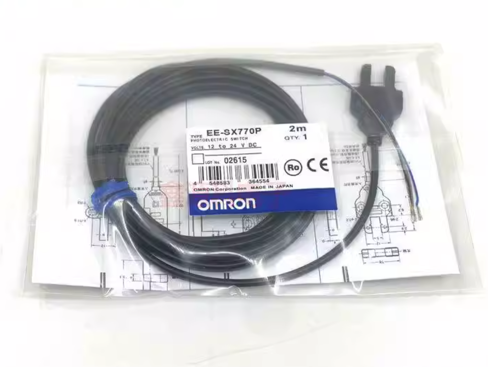 new Omron EE-SX770P Photoelectric Switch One EESX770P - OMRON