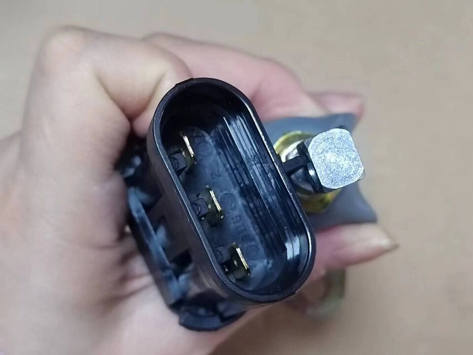 new 1PC for DODGE RAM 2500 3500 94-98 5.9L P7100 Shut Off Stop Solenoid - PTC