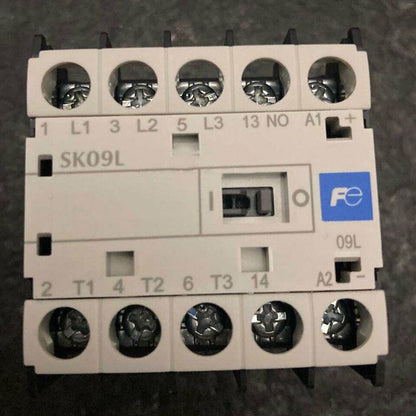 new Fuji SK09L-E10 DC24V Magnetic Contactor 1PC SK09LE10 - FUJI