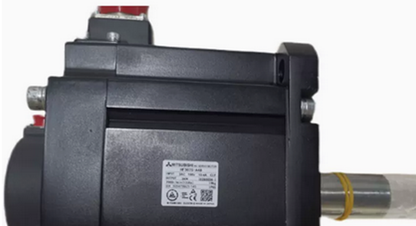 new 1PC Mitsubishi HF302S-A48 Servo Motor In Box ping HF302SA48