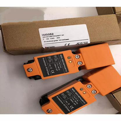 IFM IM5052 Proximity Switch - One - IFM