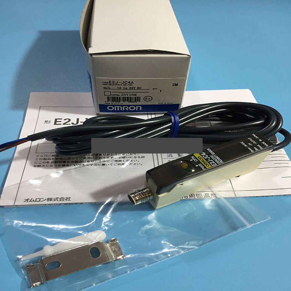 new Omron E2J-JC4A Photoelectric Switch One E2JJC4A - OMRON
