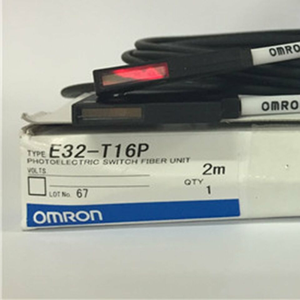Omron E32-T16P Fiber Optic Sensor - OMRON