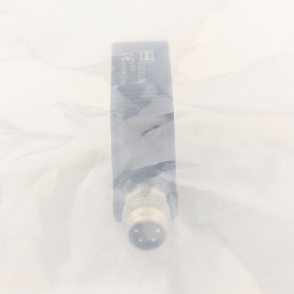 Omron E3ZLL88 Photoelectric Sensor Switch - OMRON