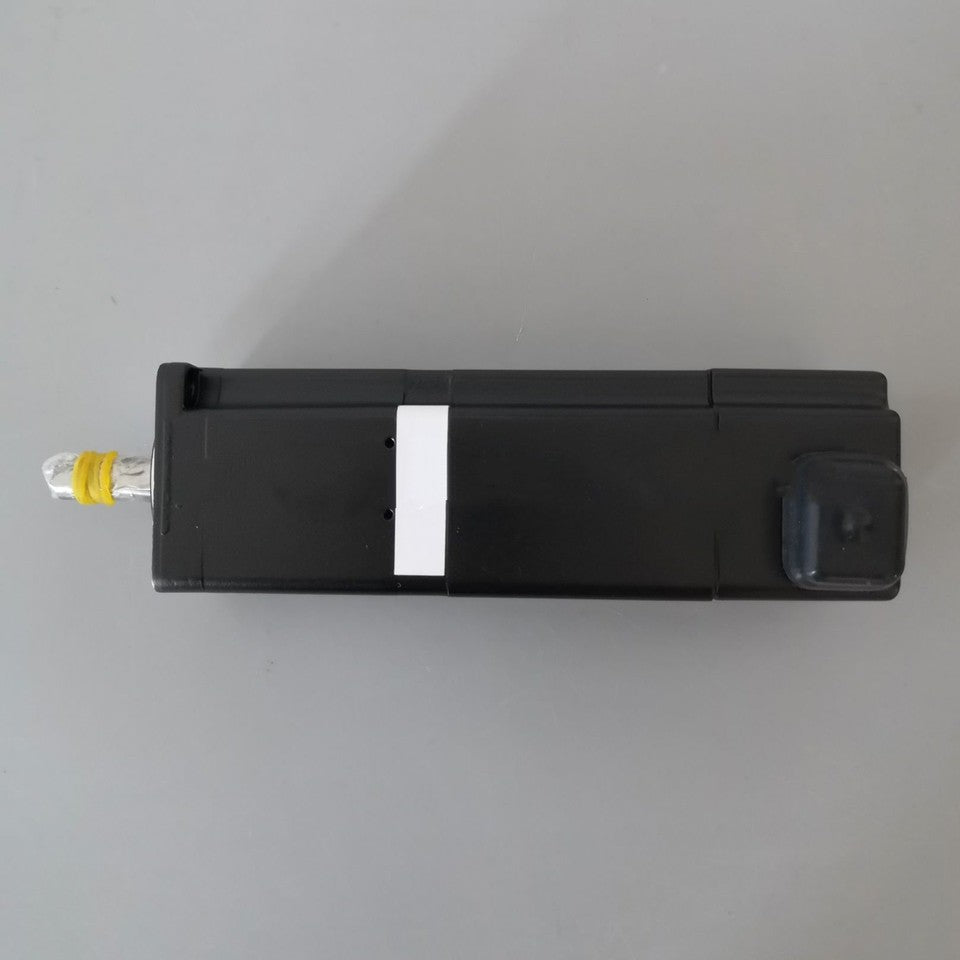 new 1PC Yaskawa SGMAS-01ACA2C Servo Motor SGMAS01ACA2C ping